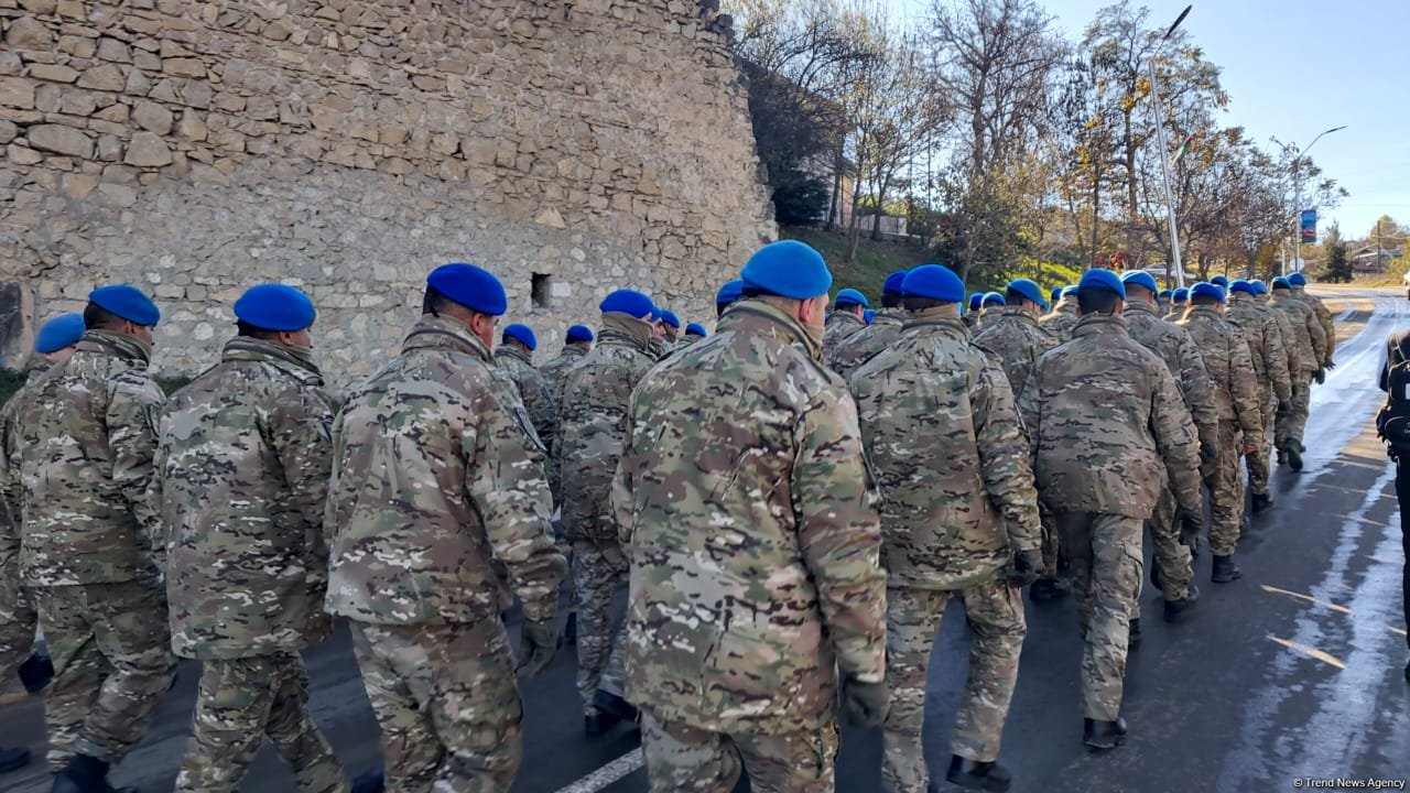 В городе Шуша прошло шествие по случаю 8 ноября - Дня Победы (ФОТО)