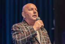 Юбилей Вагифа Асадова отметили концертом "Бакинские ночи" с известными исполнителями (ФОТО)