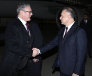 UK Prime Minister arrives in Azerbaijan (PHOTO)