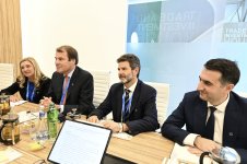 Богатый экономический потенциал Азербайджана создает перспективы для расширения отношений - первый вице-президент ЕБРР (ФОТО)