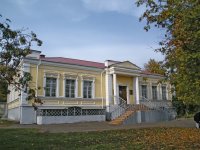 В Орле представлены работы, посвященные архитектуре и природе Азербайджана (ФОТО)