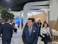 Гендиректор ИСЕСКО ознакомился с павильоном Азербайджана на СОР29 (ФОТО)