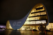 В Центре Гейдара Алиева организован прием в честь делегаций, участвовавших в церемонии открытия Саммита лидеров COP29 (ФОТО)