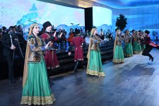 В Центре Гейдара Алиева организован прием в честь делегаций, участвовавших в церемонии открытия Саммита лидеров COP29 (ФОТО)