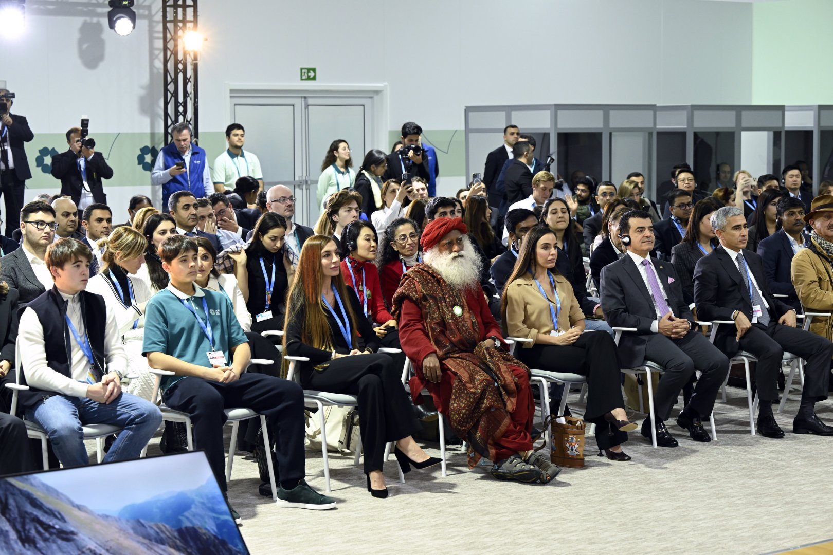 Heydar Aliyev Foundation’s “Azerbaijan. Inspired by Nature” publication presented on the sidelines of COP29 (PHOTO/VIDEO)