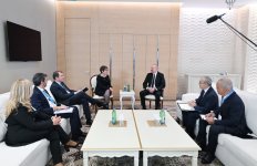 Президент Ильхам Алиев встретился с президентом Европейского банка реконструкции и развития (ФОТО)