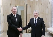 В Баку состоялась трехсторонняя встреча Президента Ильхама Алиева, Президента Касым-Жомарта Токаева и Президента Шавката Мирзиёева (ФОТО)