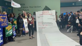 В рамках COP29 в Баку прошла акция с требованием справедливого формирования климатического финансирования (ФОТО/ВИДЕО)
