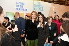 В Центре Гейдара Алиева открылись международный арт-проект МАМА "Мать-природа" и выставка "Внеси свой вклад!" (ФОТО/ВИДЕО)