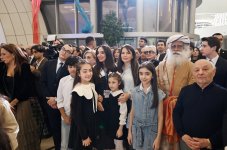 В Центре Гейдара Алиева открылись международный арт-проект МАМА "Мать-природа" и выставка "Внеси свой вклад!" (ФОТО/ВИДЕО)