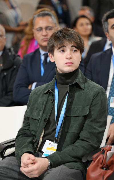 Вице-президент Фонда Гейдара Алиева Лейла Алиева приняла участие в дискуссиях круглого стола по охране Каспийского моря (ФОТО)