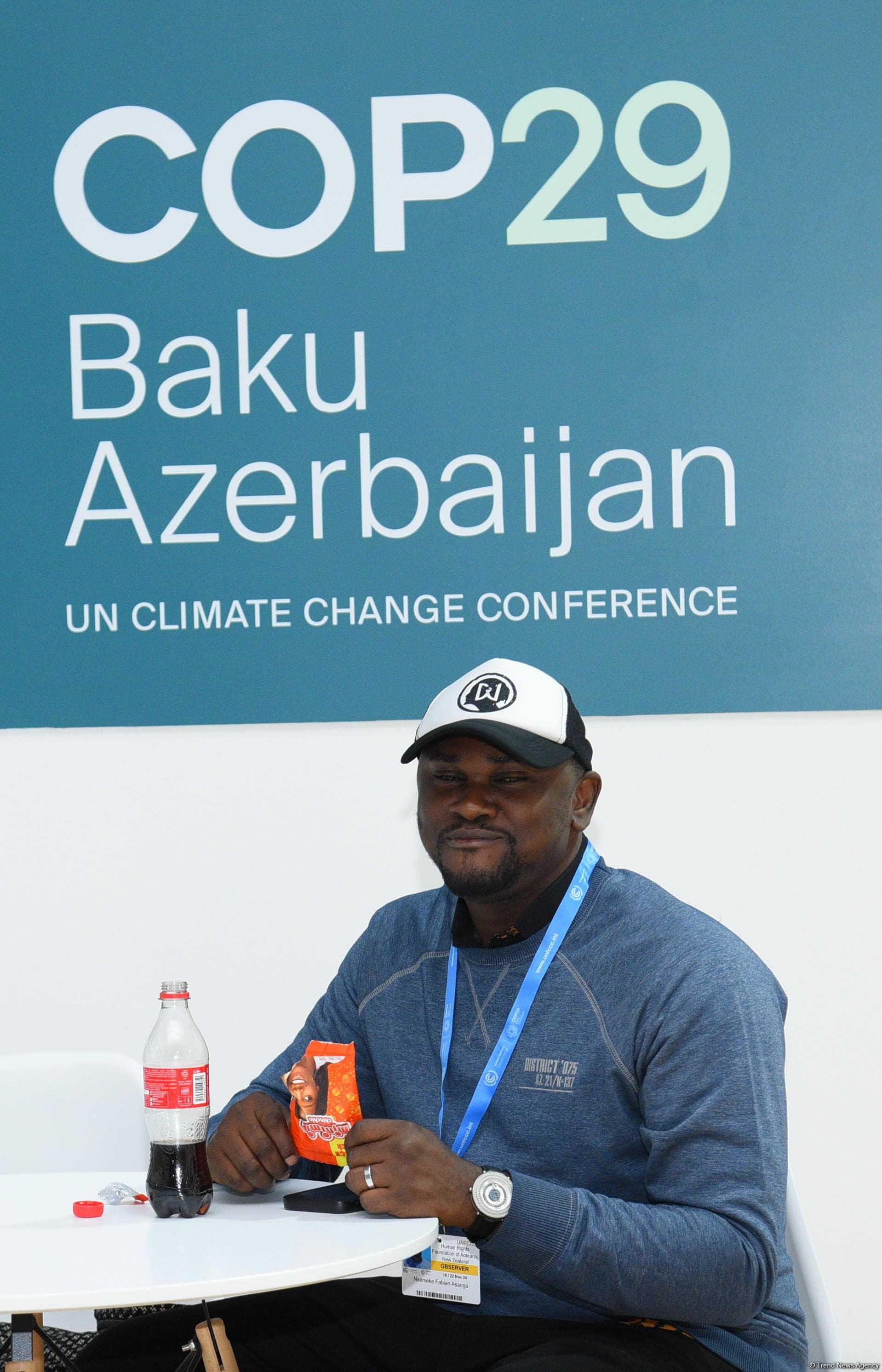 Фоторепортаж с шестого дня COP29