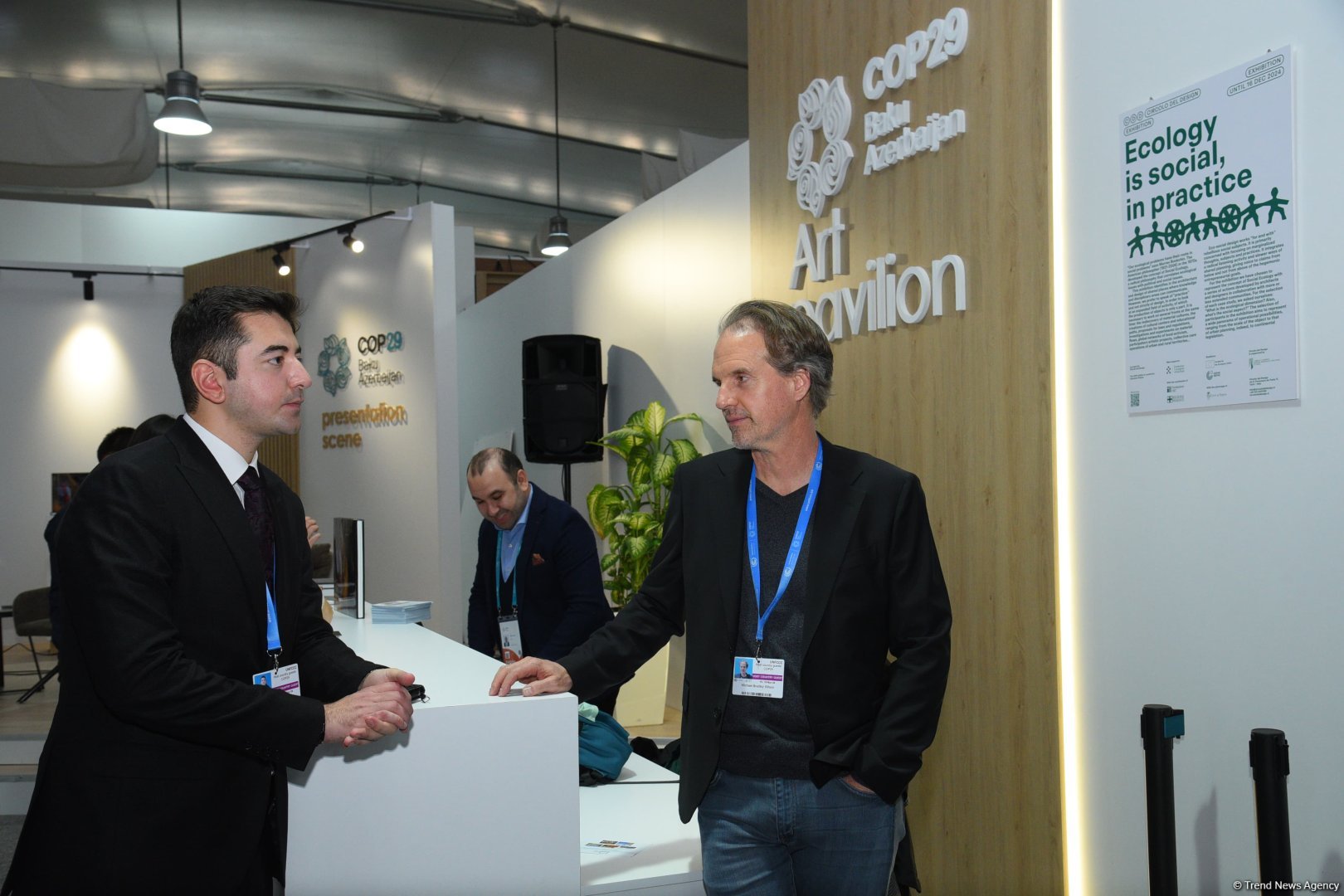 Фоторепортаж с шестого дня COP29
