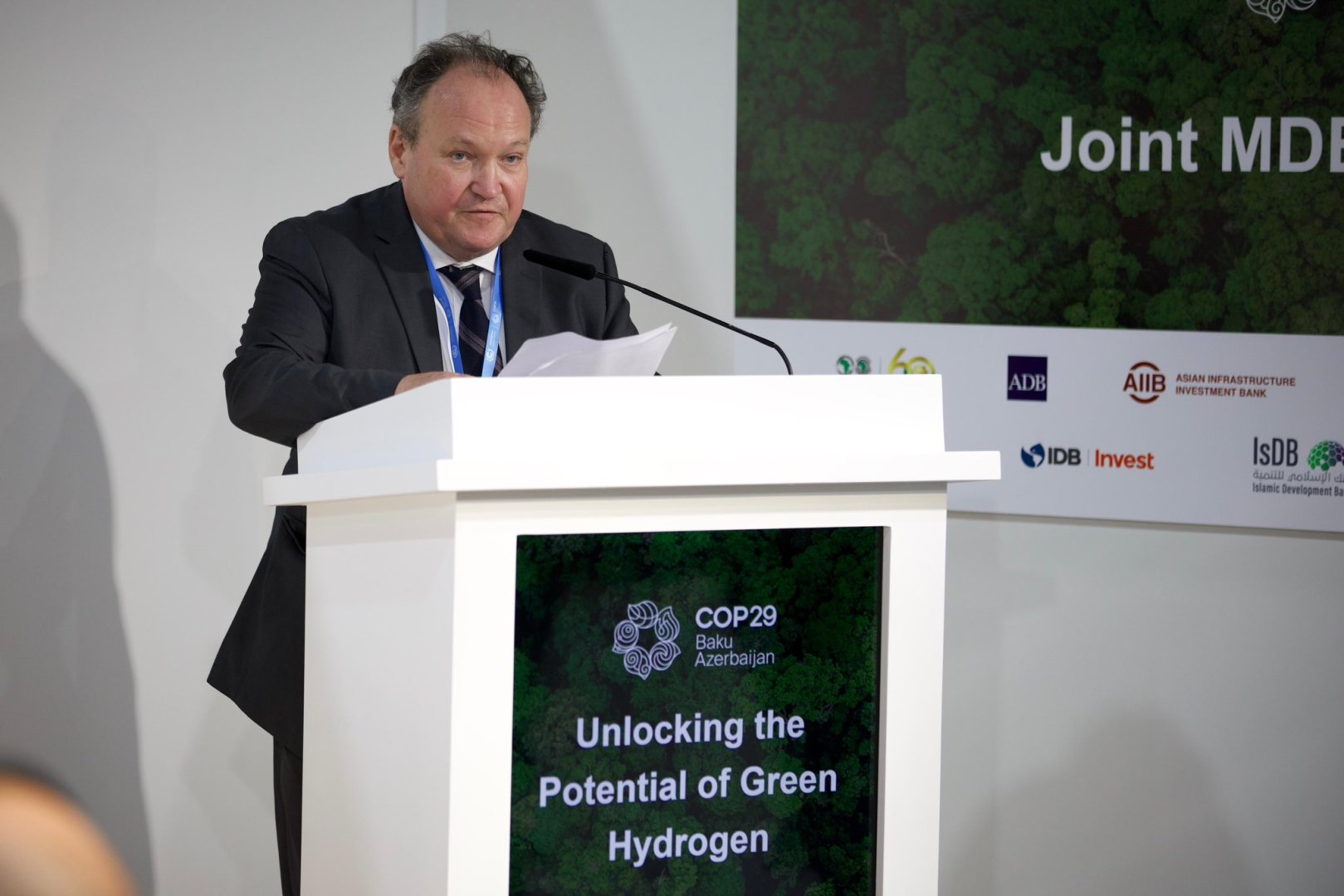 COP for Hope: EIB активно участвует в COP29, делясь опытом для ускорения климатических действий – вице-президент (Эксклюзивное интервью)