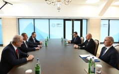 Президент Ильхам Алиев встретился с президентами международных федераций каноэ, гребного спорта и гребли на лодках «Дракон» (ФОТО/ВИДЕО)