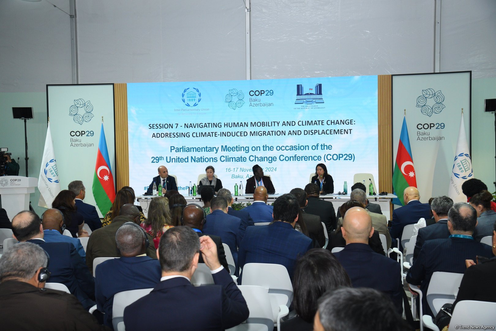 COP29 parliamentary meeting participants adopt final document (PHOTO)