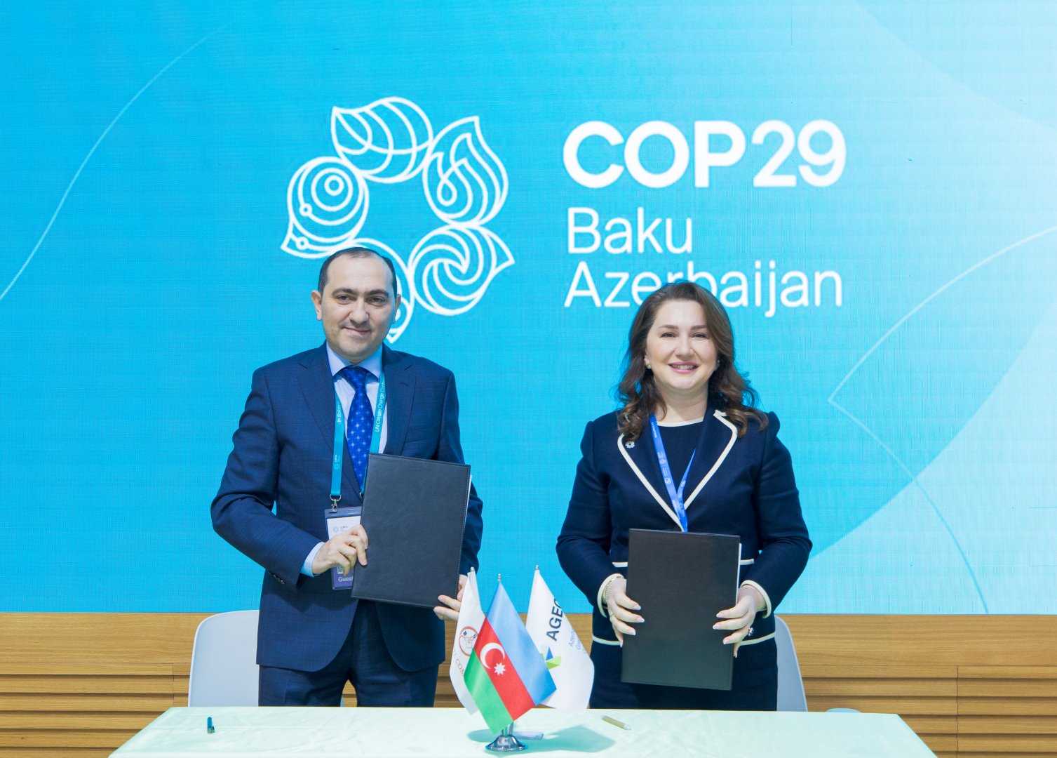 ООО «Clean Energy Jabrayil» и ЗАО «Baku Steel Company» подписали меморандум о сотрудничестве по проекту солнечной энергетики (ФОТО)