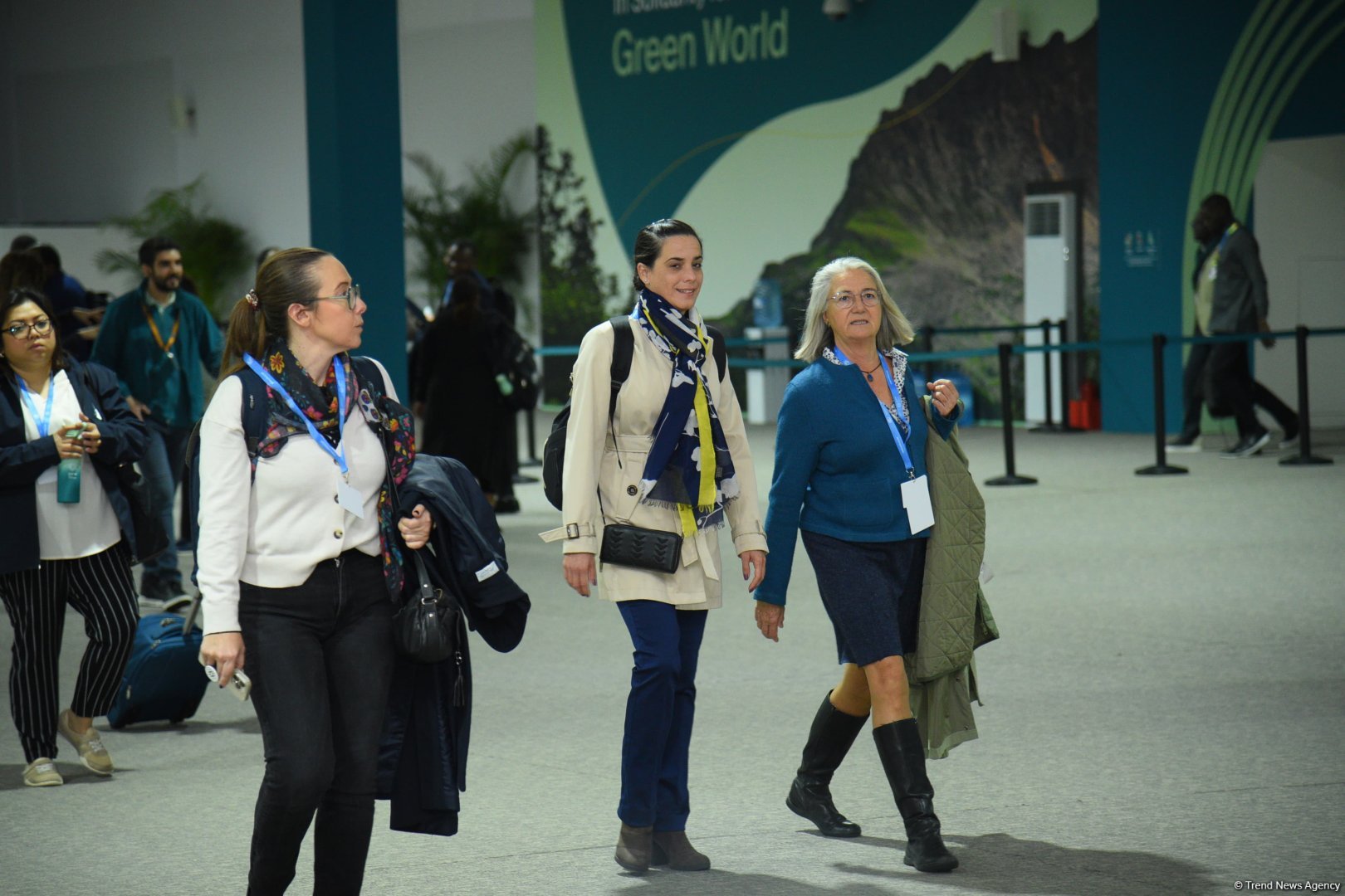 Фоторепортаж с восьмого дня COP29 в Баку