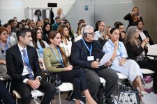 Вице-президент Фонда Гейдара Алиева Лейла Алиева приняла участие в панельных дискуссиях о морских обитателях в рамках COP29 (ФОТО)