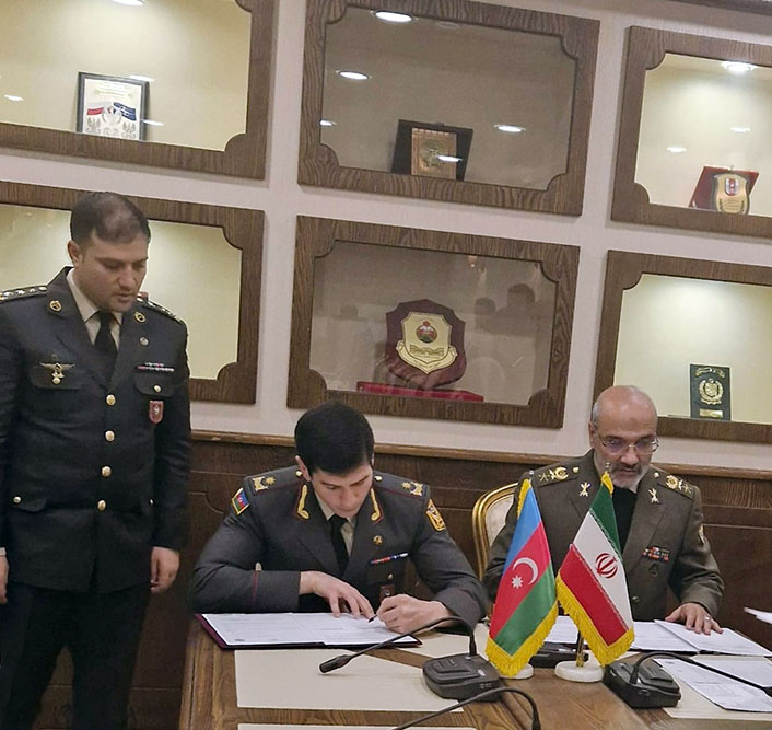 Обсуждены вопросы военного сотрудничества между Азербайджаном и Ираном (ФОТО)