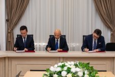 Подписан меморандум между Азербайджаном и еще  двумя китайскими компаниями (ФОТО)