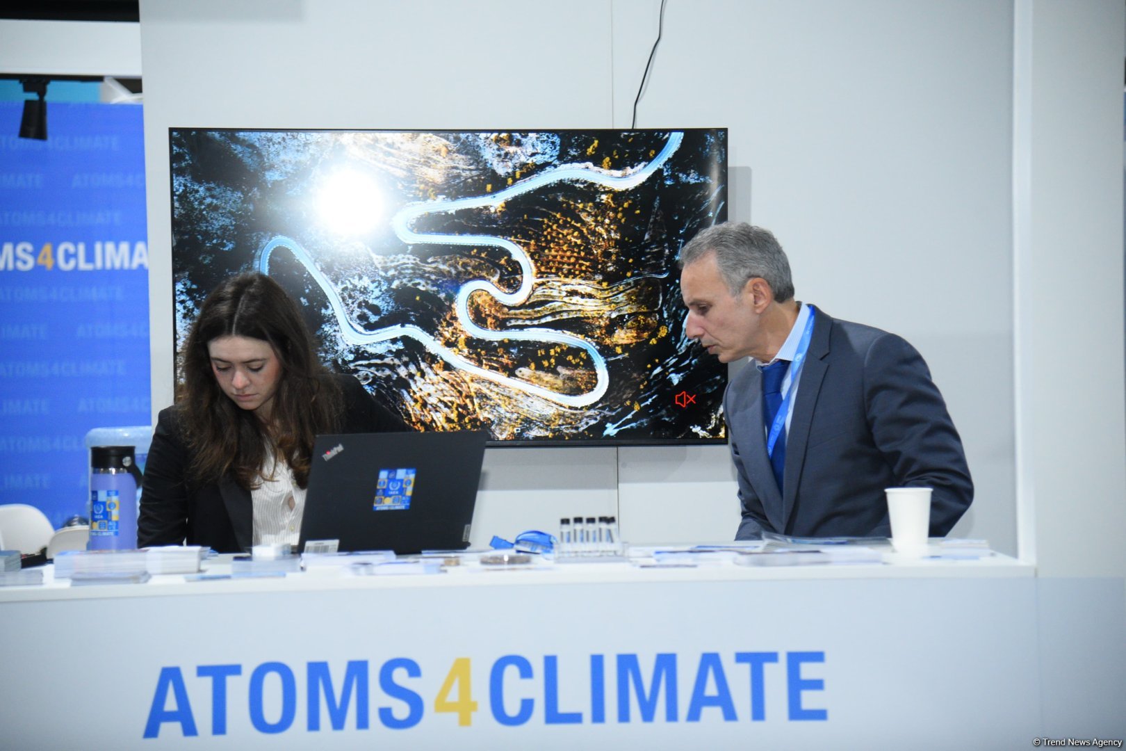 Фоторепортаж с десятого дня COP29 в Баку