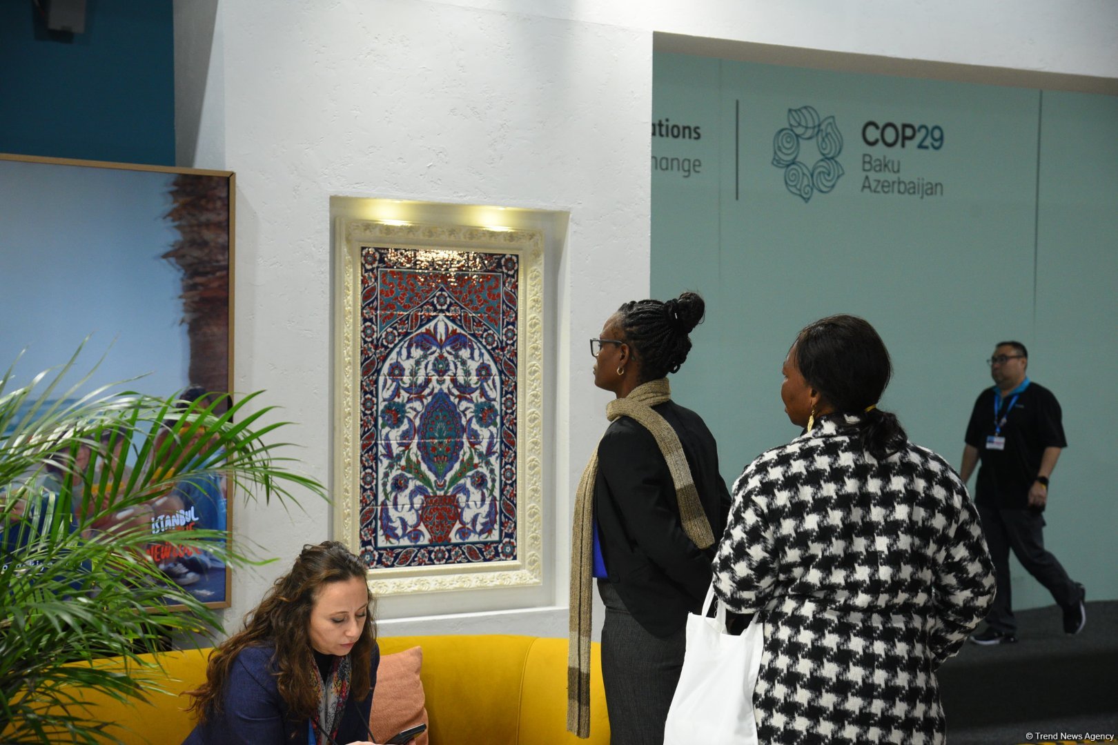 Фоторепортаж с одиннадцатого дня COP29 в Баку