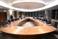 В рамках мероприятий, организованных Министерством экономики, подписаны проекты по зеленой экономике (ФОТО)