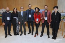 В штаб-квартире ЮНЕСКО открылась выставка азербайджанских художников "Устойчивое видение: искусство для более "зеленого" будущего" (ФОТО)