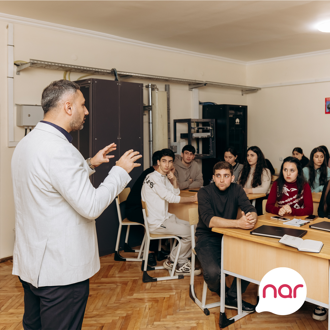 Nar продолжает проводить тренинги по мобильной связи в регионах (ФОТО)