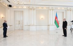 Президент Ильхам Алиев принял верительные грамоты новоназначенного посла Эль-Сальвадора в Азербайджане (ФОТО/ВИДЕО)