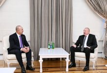 Президент Ильхам Алиев принял бывшего министра иностранных дел Турции Мевлюта Чавушоглу (ФОТО/ВИДЕО)