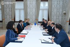 Джейхун Байрамов обсудил с вице-президентом ЕК процесс нормализации между Азербайджаном и Арменией (ФОТО)