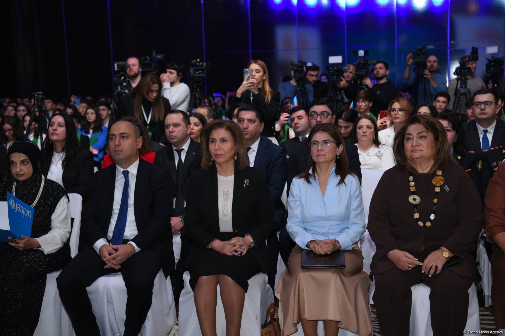 Baku hosts Nationwide Forum of Azerbaijan's Children (PHOTO)