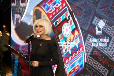 Дракон  - защитник дома! В Баку состоялась презентация уникальной коллекции "Волшебный ковер" (ФОТО)