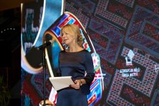 Дракон  - защитник дома! В Баку состоялась презентация уникальной коллекции "Волшебный ковер" (ФОТО)