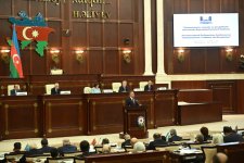 В Баку состоялась международная конференция на тему "Парламентаризм: традиции и перспективы" (ФОТО)