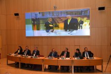 В Университете АDА прошел "круглый стол" на тему "Роль парламентов в общественной дипломатии: пример Азербайджана и Турции" (ФОТО)