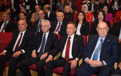 В Университете АDА прошел "круглый стол" на тему "Роль парламентов в общественной дипломатии: пример Азербайджана и Турции" (ФОТО)