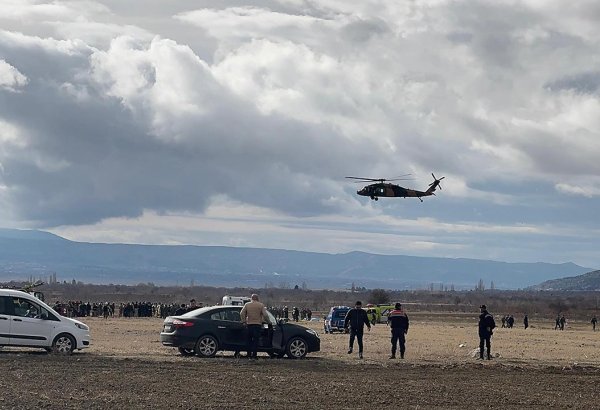 Military helicopter crashes in Türkiye, claims lives