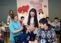 Вице-президент Фонда Гейдара Алиева Лейла Алиева посетила учреждения социального обслуживания лиц с инвалидностью (ФОТО)