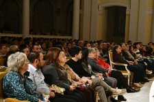 В Баку выступил один из самых оригинальных музыкантов современности (ФОТО)