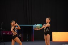 Продолжаются 29-й чемпионат и первенство Баку по художественной гимнастике (ФОТО)