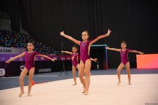 Продолжаются 29-й чемпионат и первенство Баку по художественной гимнастике (ФОТО)