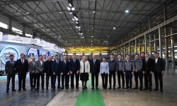 Kazakh President inspects operations at steel pipe plant (PHOTO)