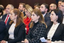 В Мадриде прошла презентация фотожурнала известного журналиста-фотографа Хервасио Санчеса о минной проблеме в Азербайджане (ФОТО)
