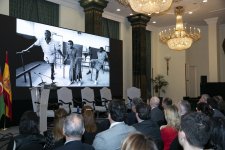 В Мадриде прошла презентация фотожурнала известного журналиста-фотографа Хервасио Санчеса о минной проблеме в Азербайджане (ФОТО)