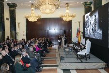 В Мадриде прошла презентация фотожурнала известного журналиста-фотографа Хервасио Санчеса о минной проблеме в Азербайджане (ФОТО)