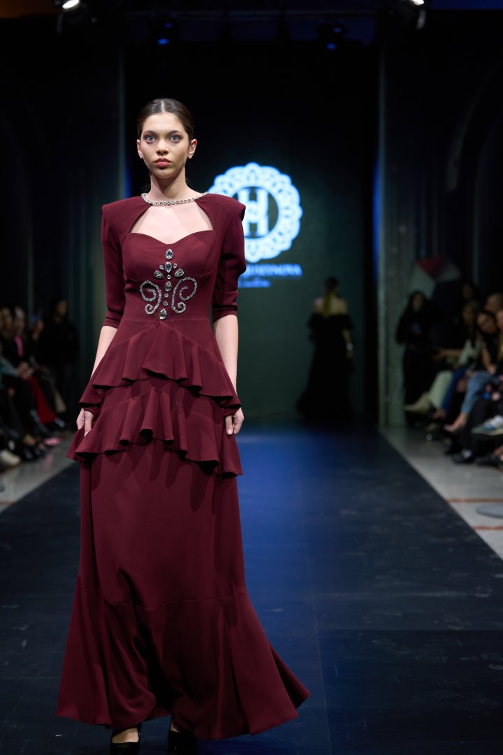 17-й сезон Azerbaijan Fashion Week: Модный диалог культур и устойчивое будущее (ФОТО)