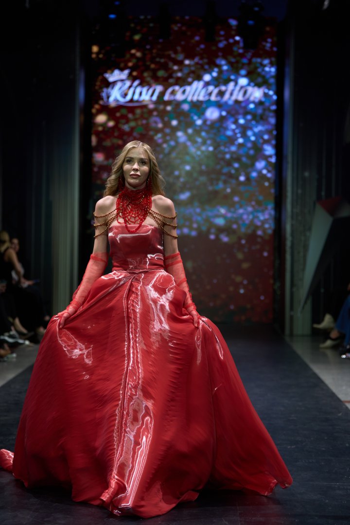 17-й сезон Azerbaijan Fashion Week: Модный диалог культур и устойчивое будущее (ФОТО)